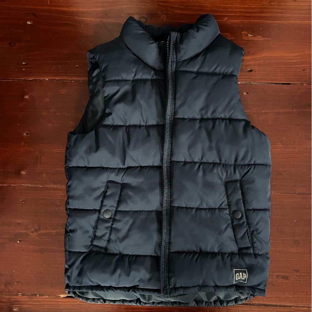 Gap Navy Blue Puffer Vest